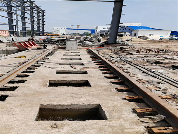 彬村山华侨农场新建基础回填土沉降注浆加固顶升